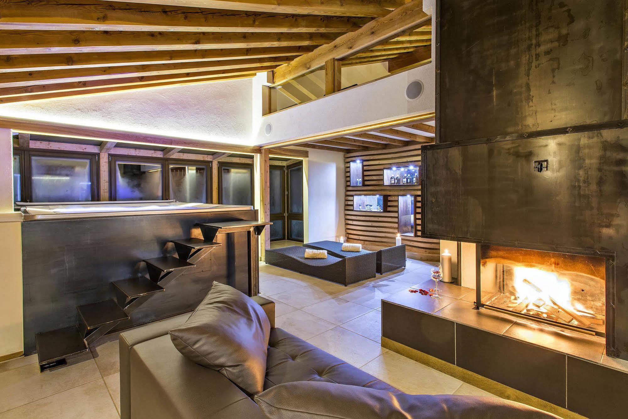Hotel Palue Pontresina Bagian luar foto